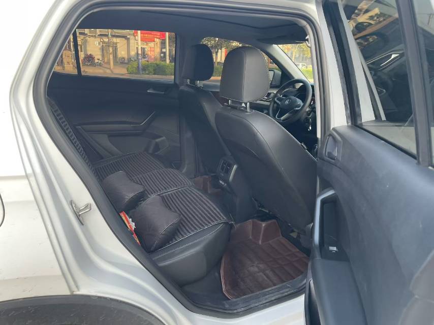 Volkswagen Tacqua 2020 car image #5