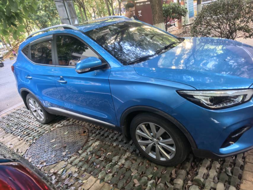MG ZS 2020 car image #2