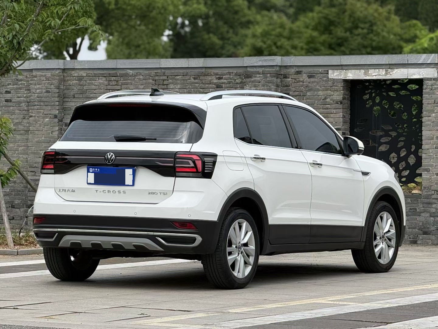 Volkswagen T-Cross 2021 #4 Volkswagen T-Cross 2021 صورة سيارة #4