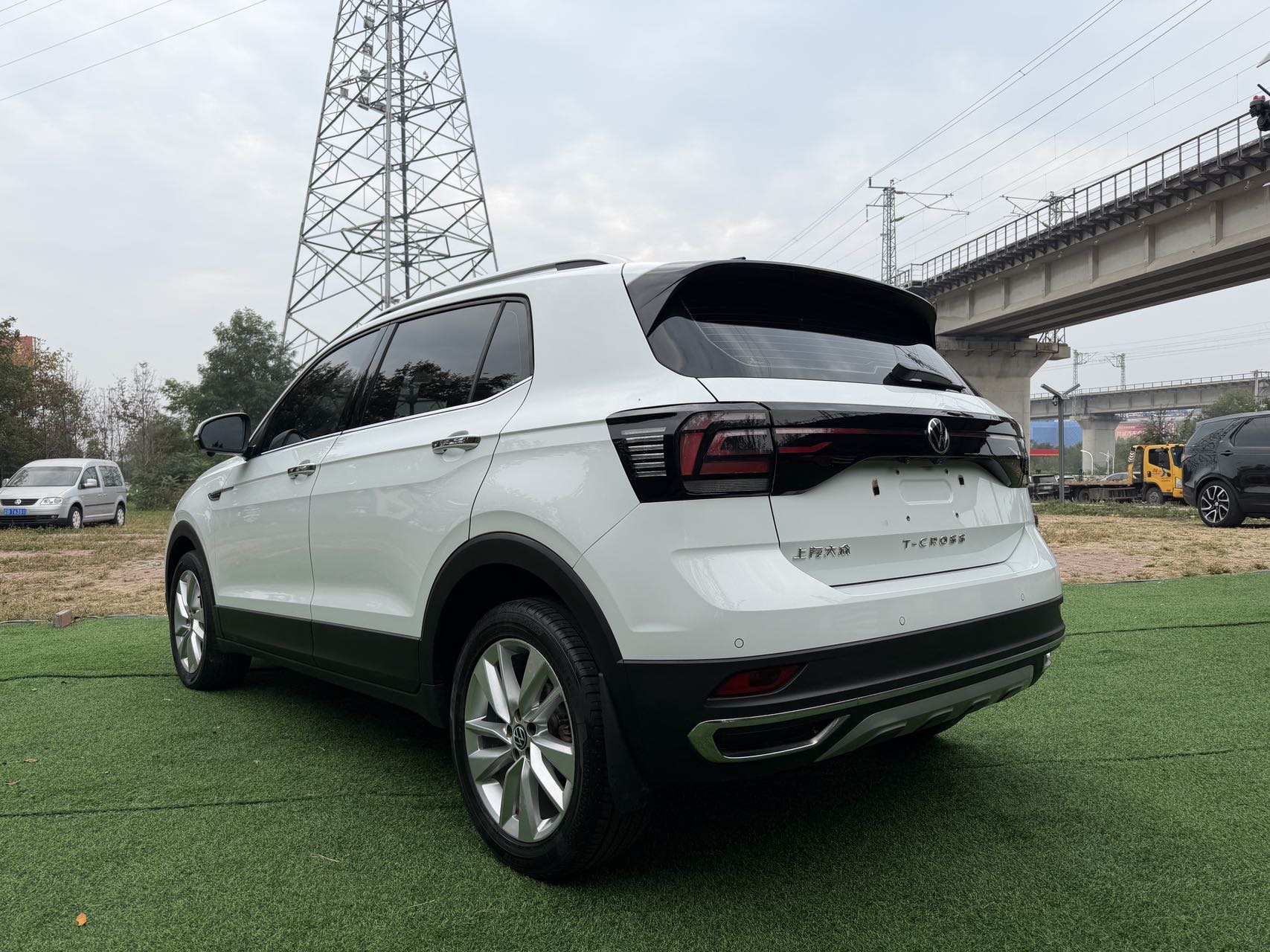 Volkswagen T-Cross 2022 #4 Volkswagen T-Cross 2022 car image #4