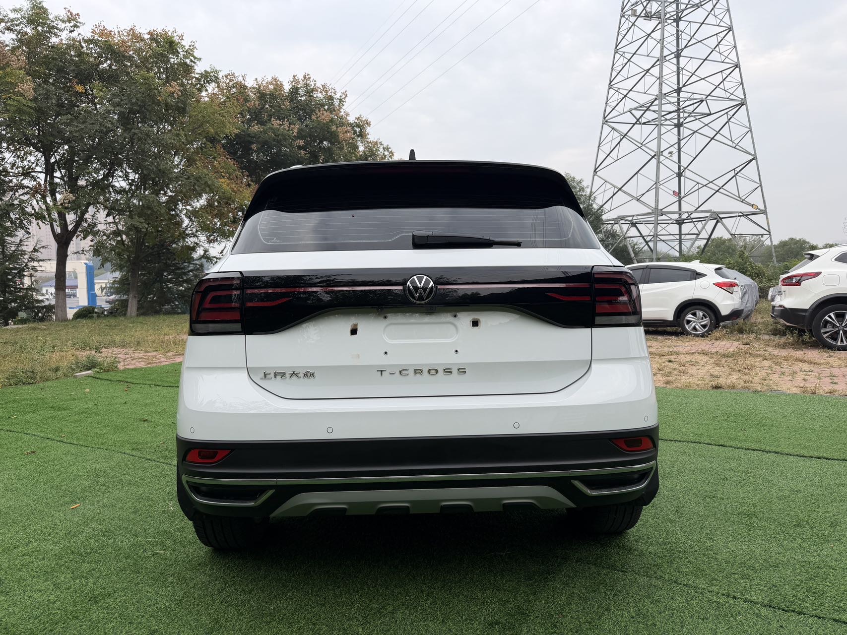 Volkswagen T-Cross 2022 #5 Volkswagen T-Cross 2022 car image #5