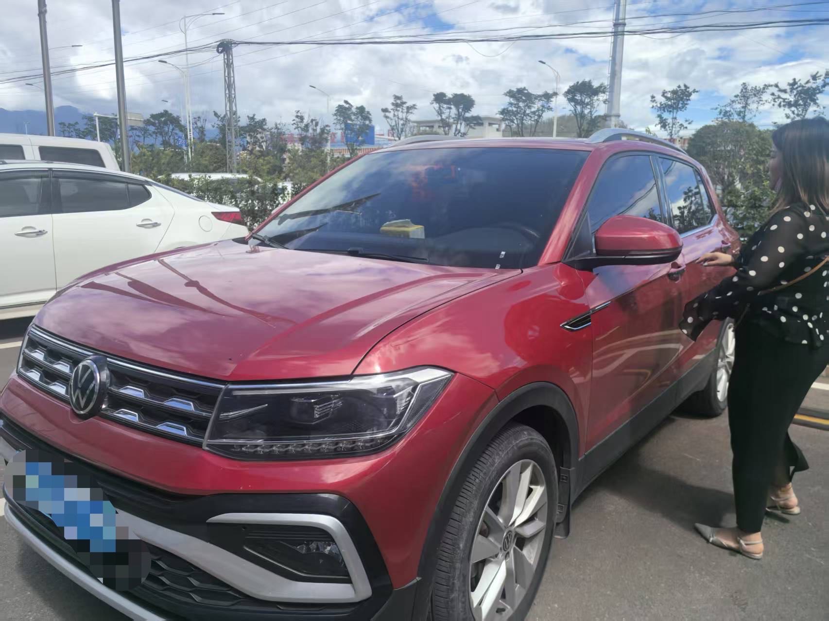 Volkswagen T-Cross 2021 car image 