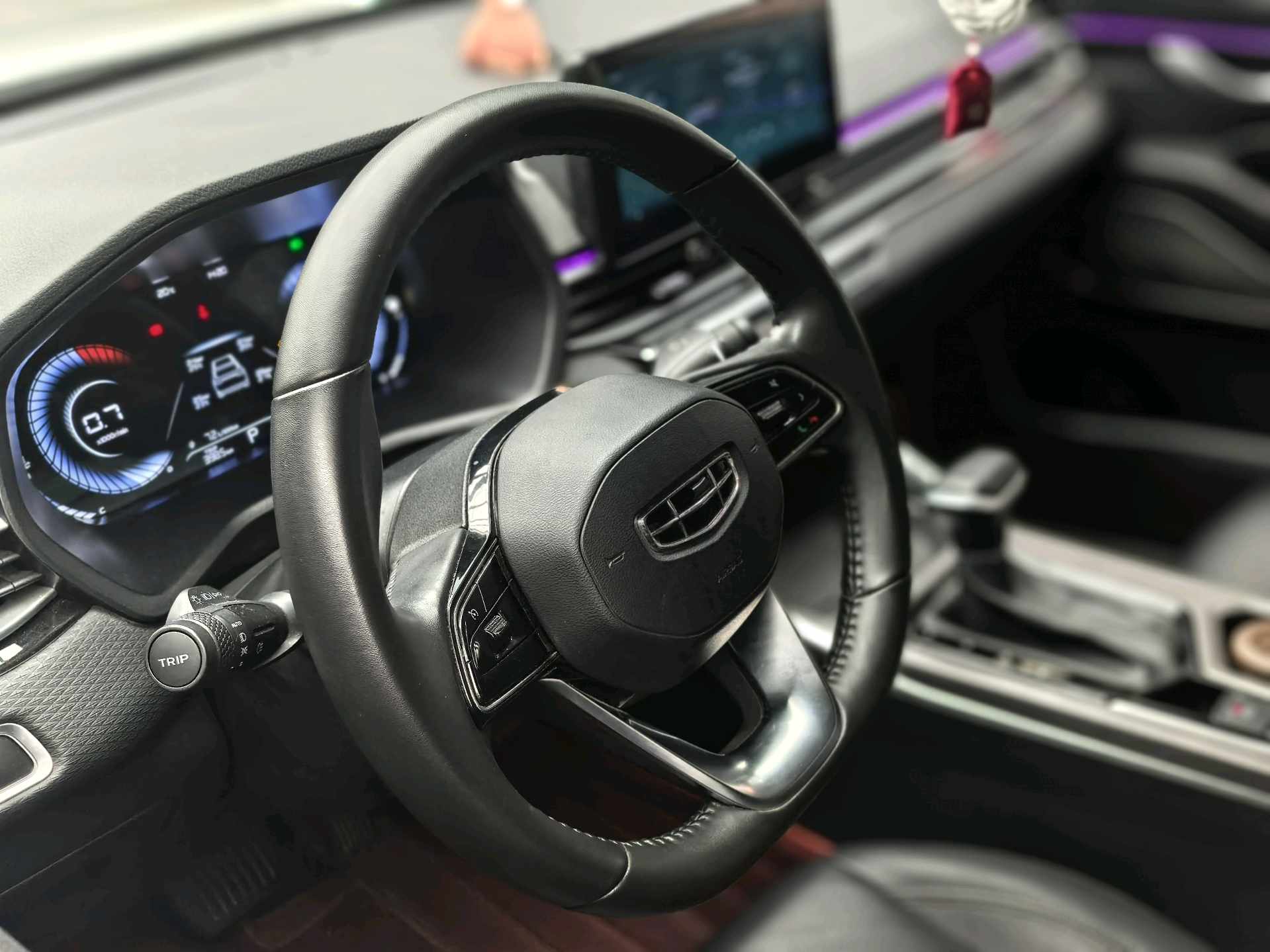 GEELY Emgrand 2022 #4 GEELY Emgrand 2022 imagen de coche #4