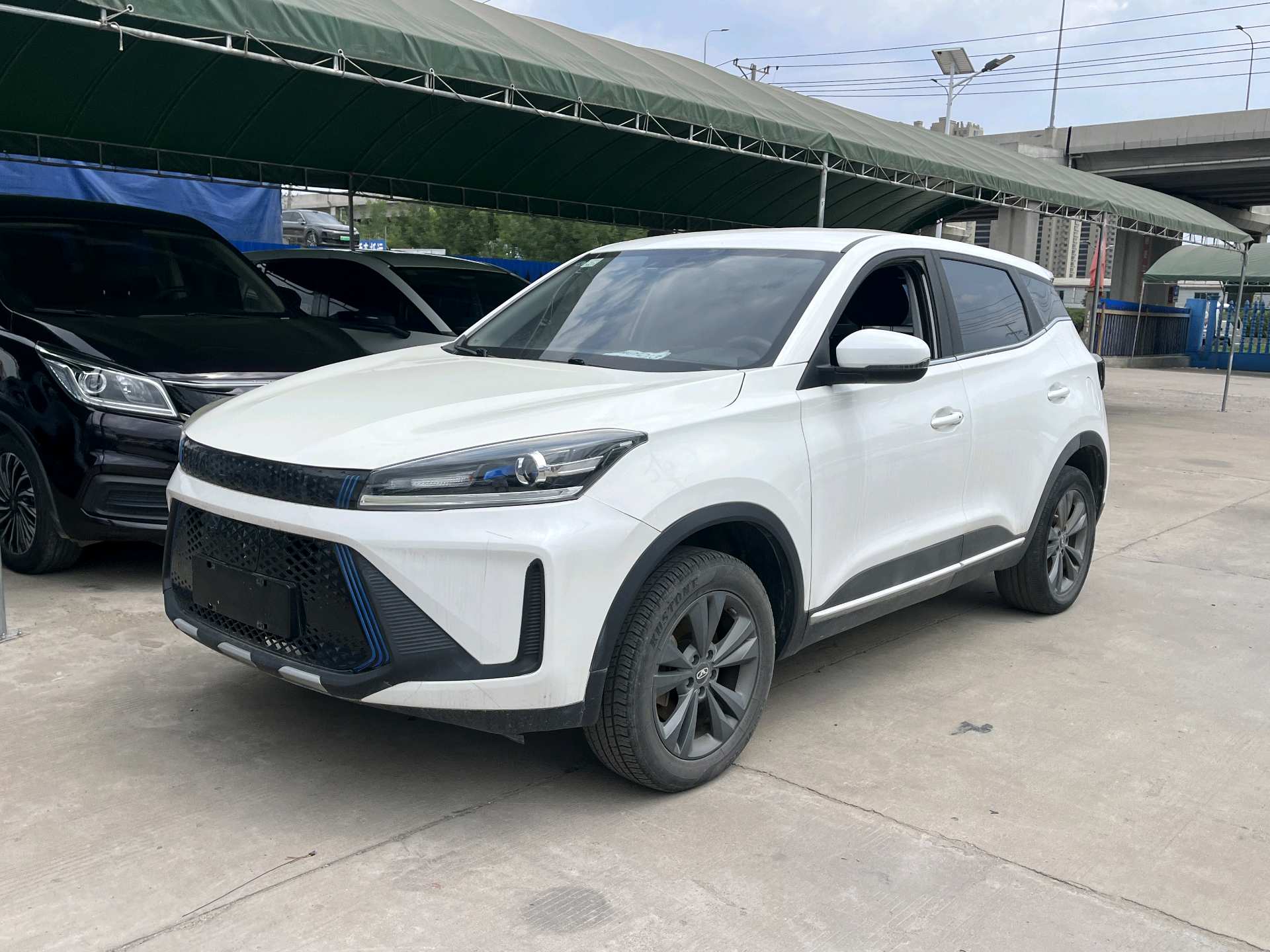 Kaiyi Showjet Pro EV 2022 Kaiyi Showjet Pro EV 2022 car image