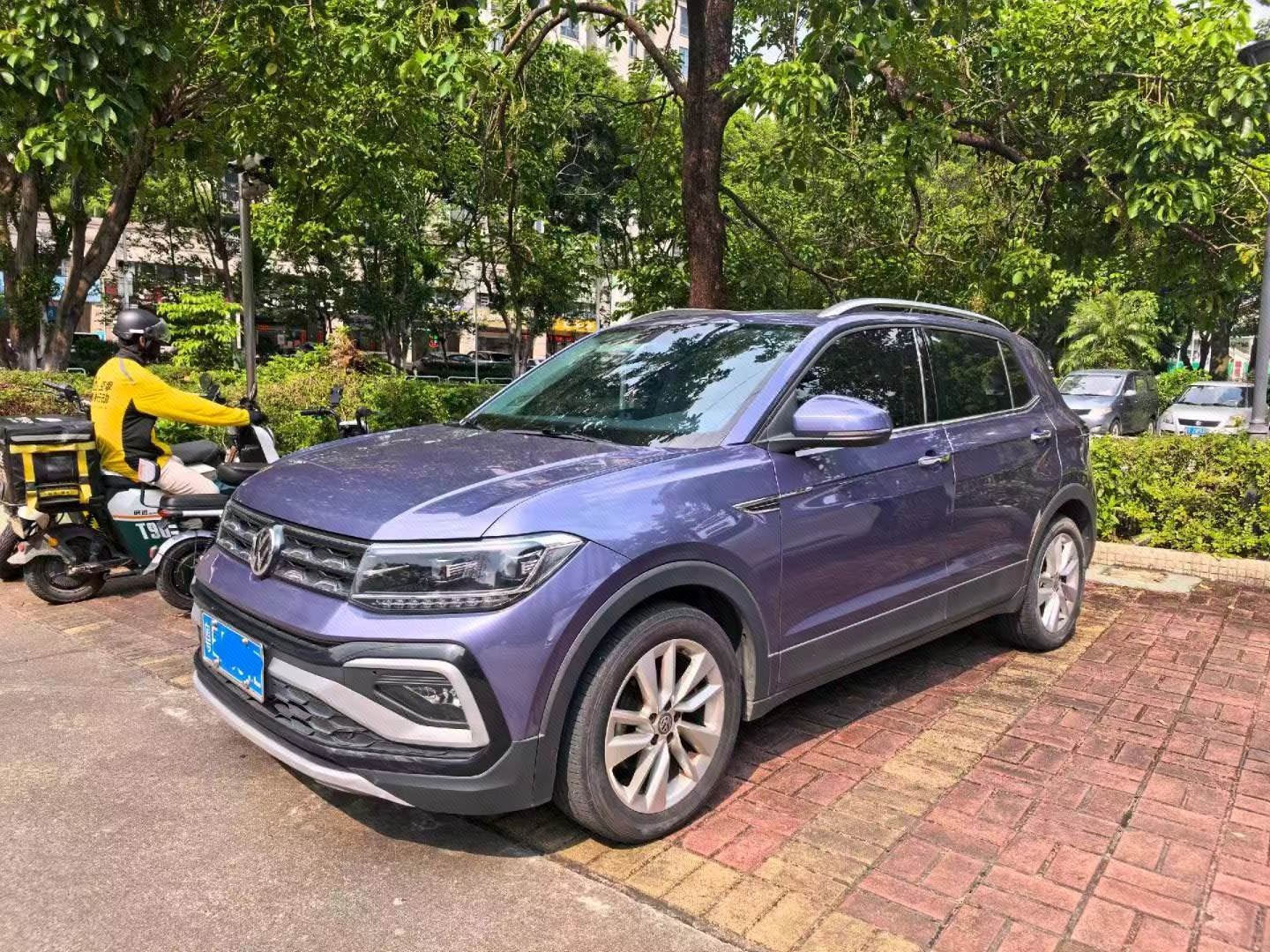 Volkswagen T-Cross 2019 car image 