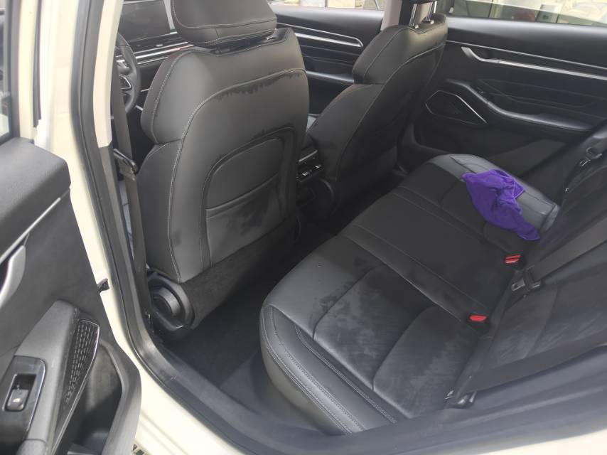 GEELY Emgrand 2022 image de voiture #6