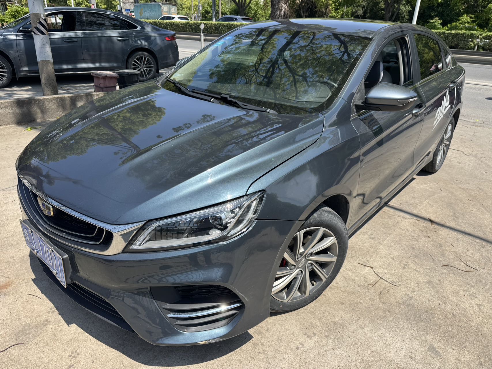 GEELY Binray 2019 car image 