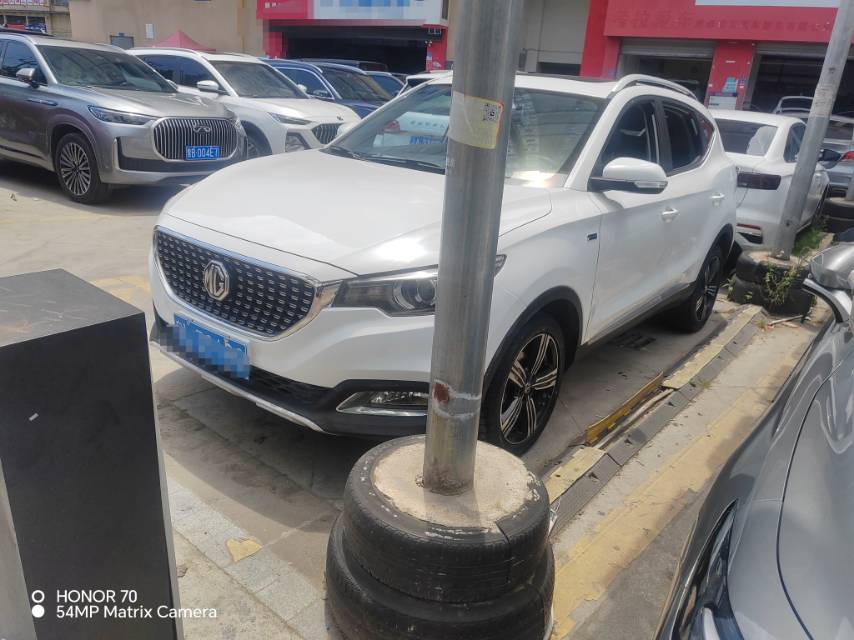 MG ZS 2018 car image 