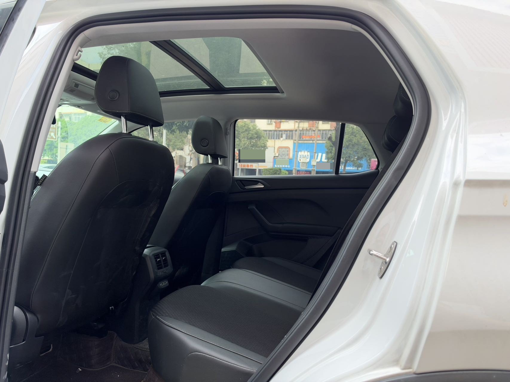Volkswagen Tacqua 2021 immagine di auto #4