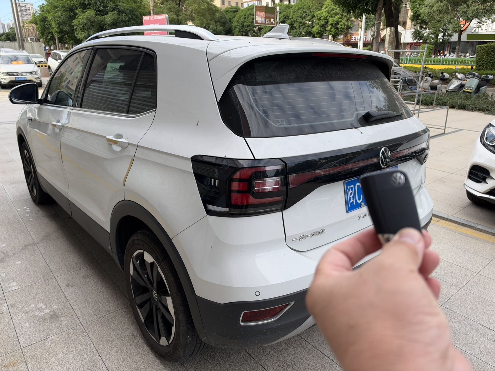 Volkswagen Tacqua 2021 immagine di auto #7