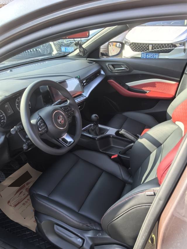 MG 5 2023 صورة سيارة #5