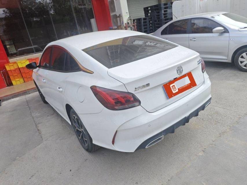 MG 5 2023 image de voiture #7