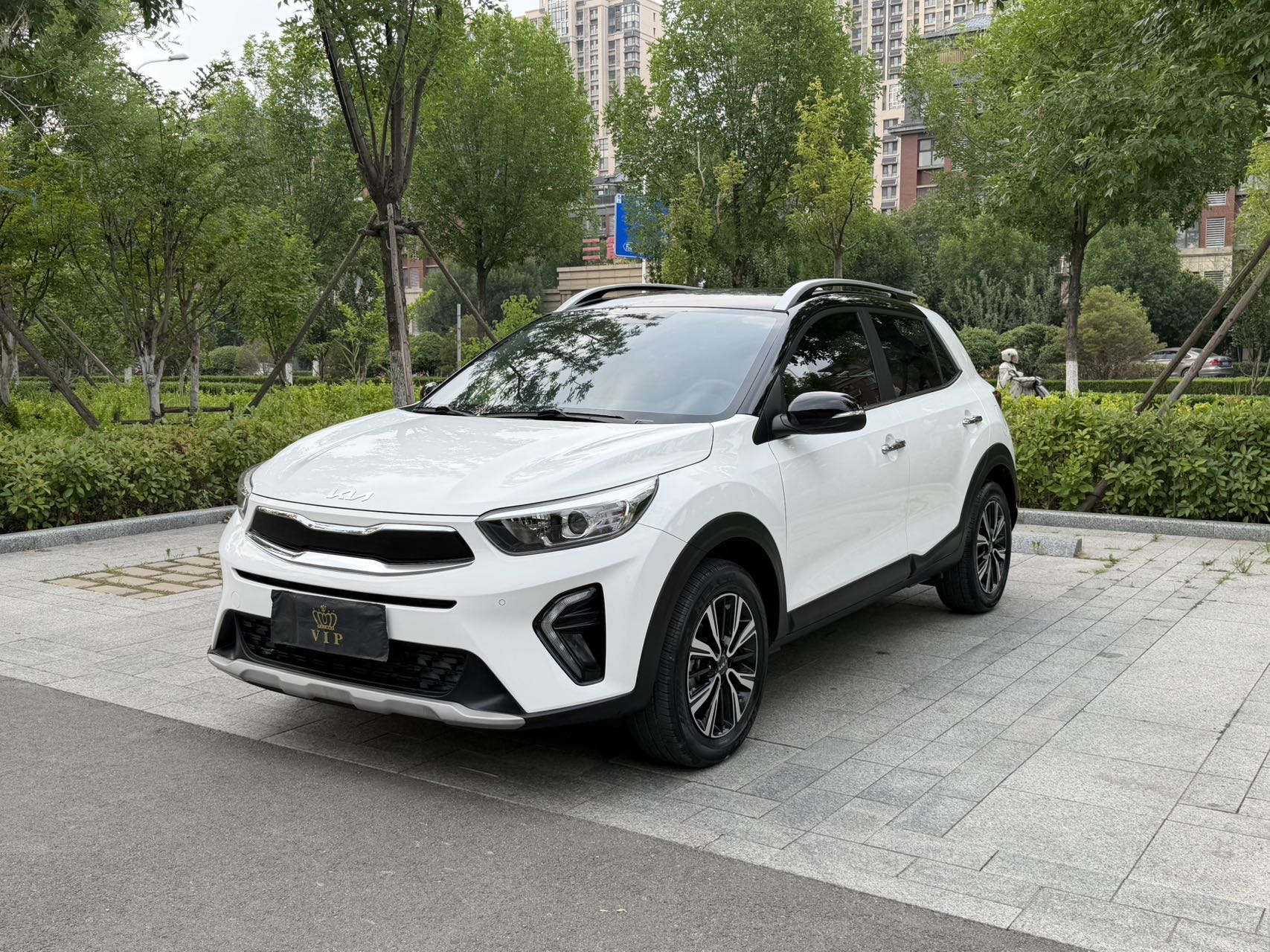 Kia KX1 2022 car image 