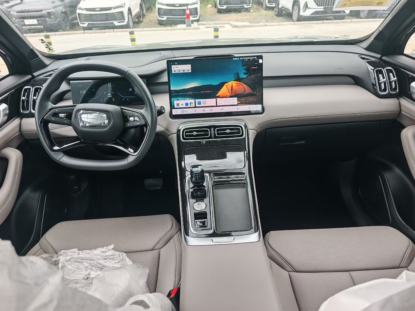 GEELY Boyue L 2026 #9 GEELY Boyue L 2026 صورة سيارة #9