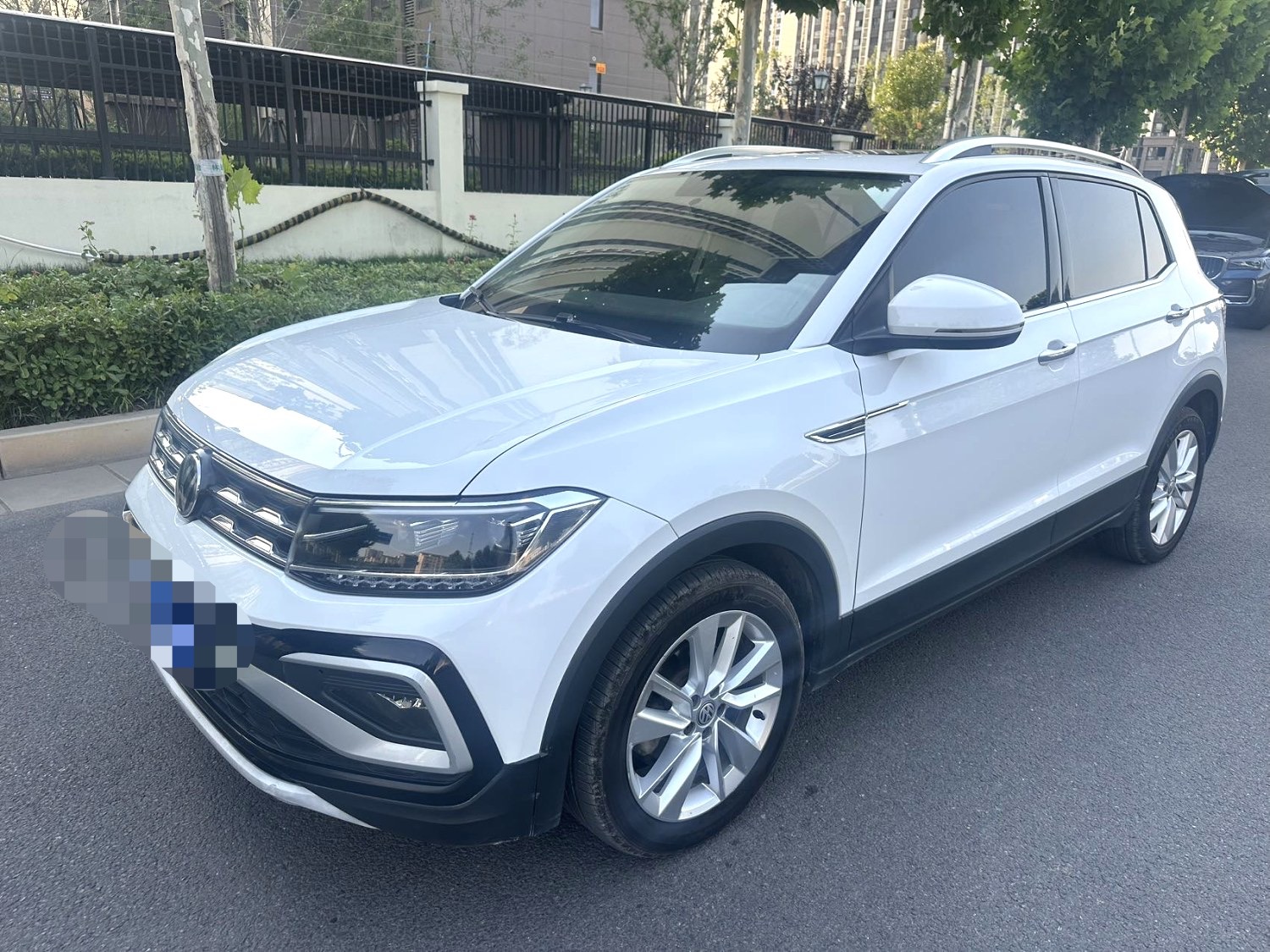 Volkswagen T-Cross 2019 car image 
