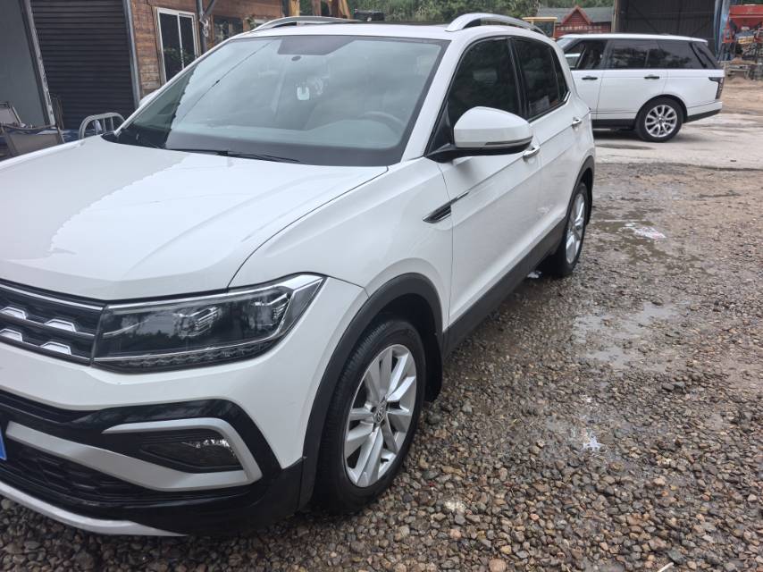 Volkswagen T-Cross 2020 car image 
