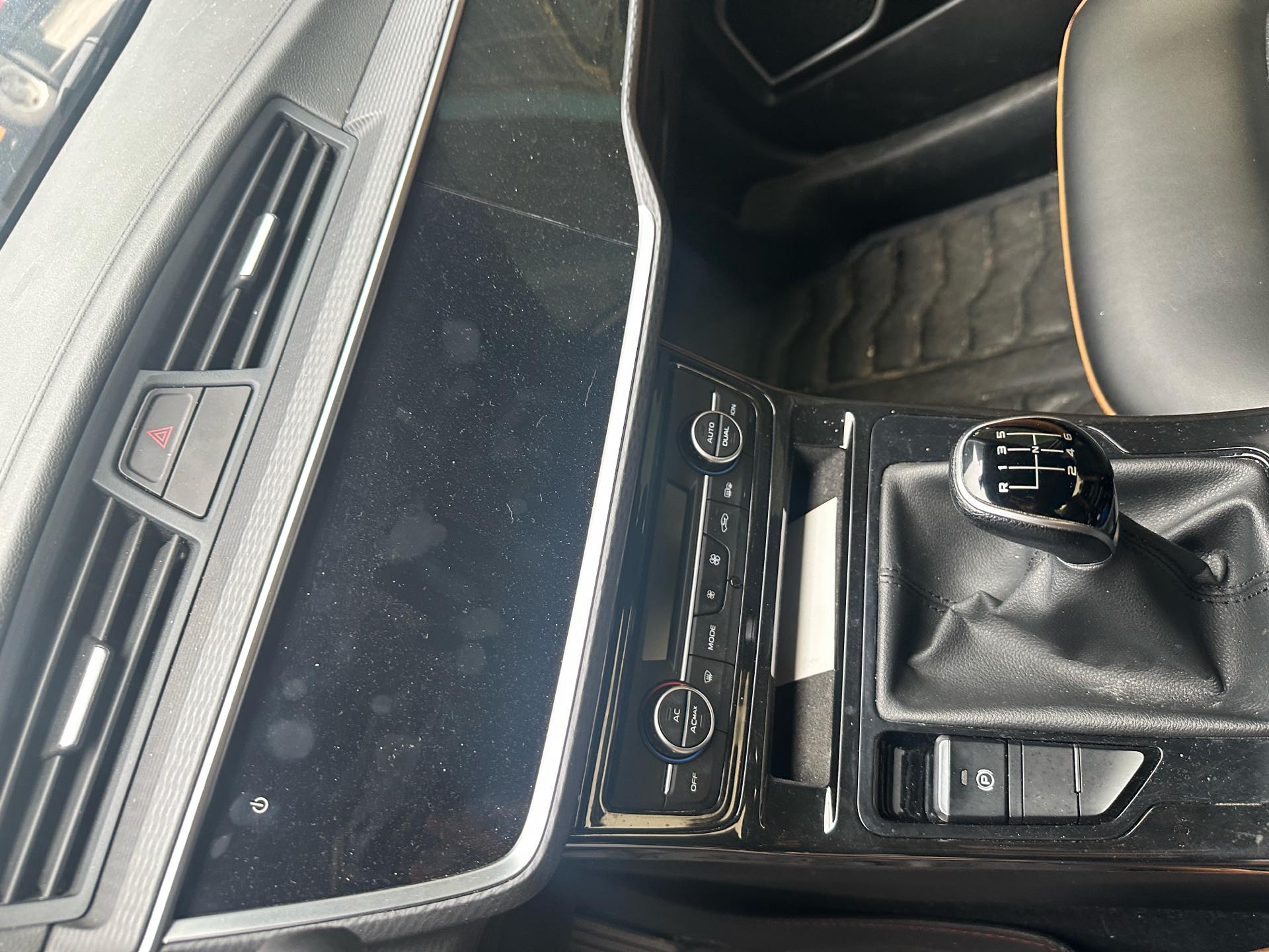 GEELY Emgrand GL 2020 #8 GEELY Emgrand GL 2020 imagem de carro #8