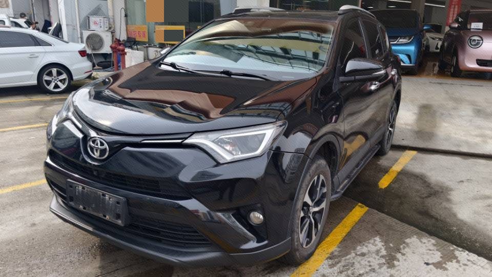 Toyota RAV4 2019 car image 