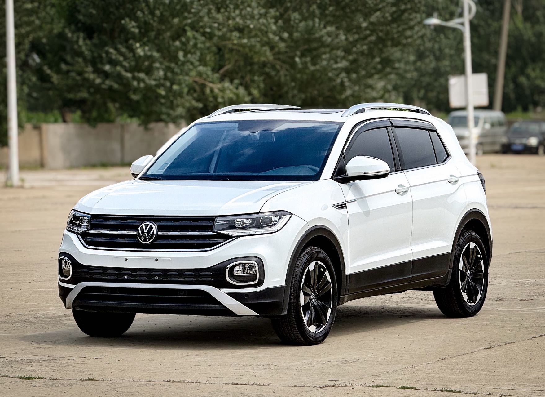 Volkswagen Tacqua 2022 Volkswagen Tacqua 2022 car image