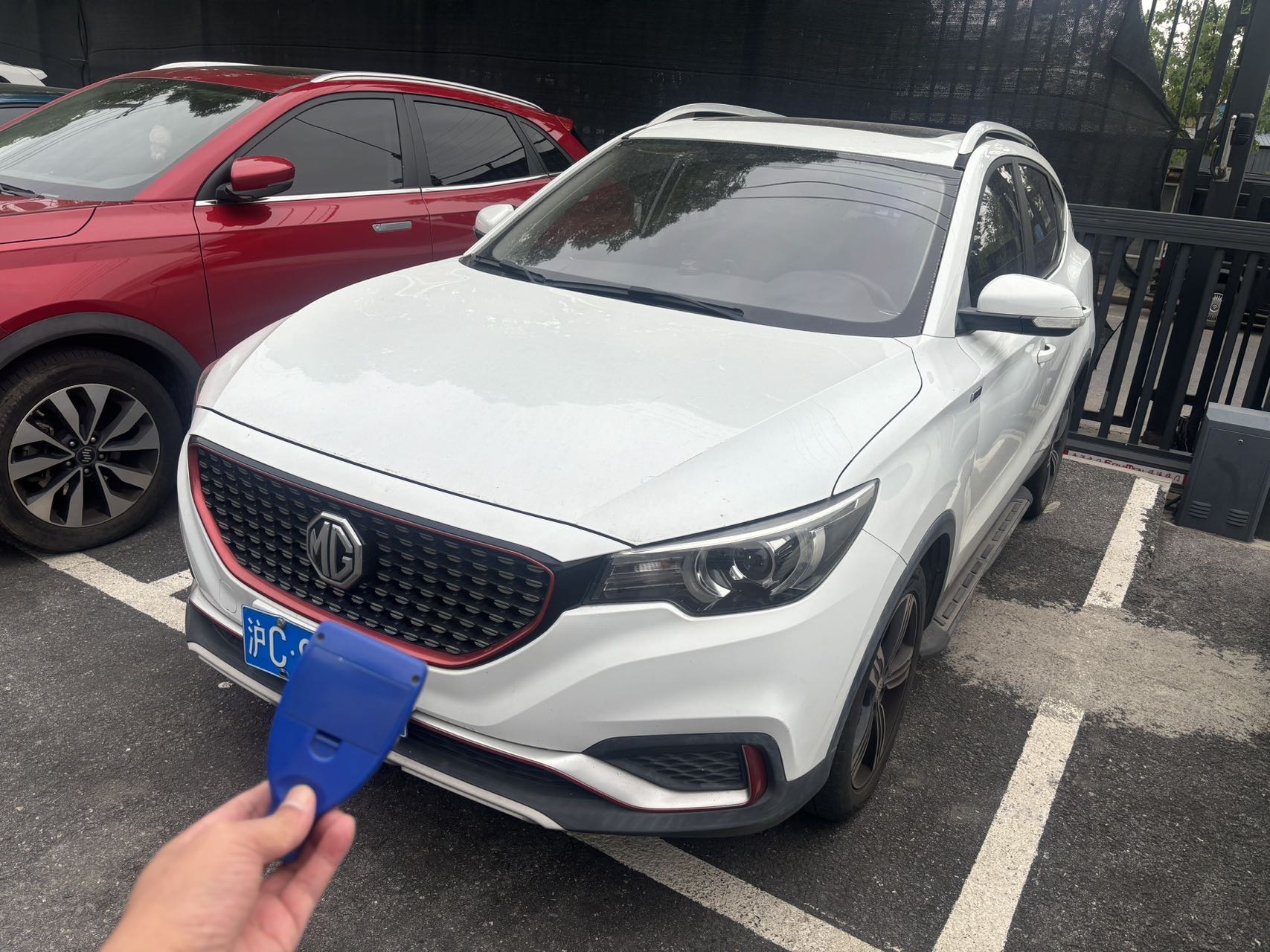 MG ZS 2017 car image 
