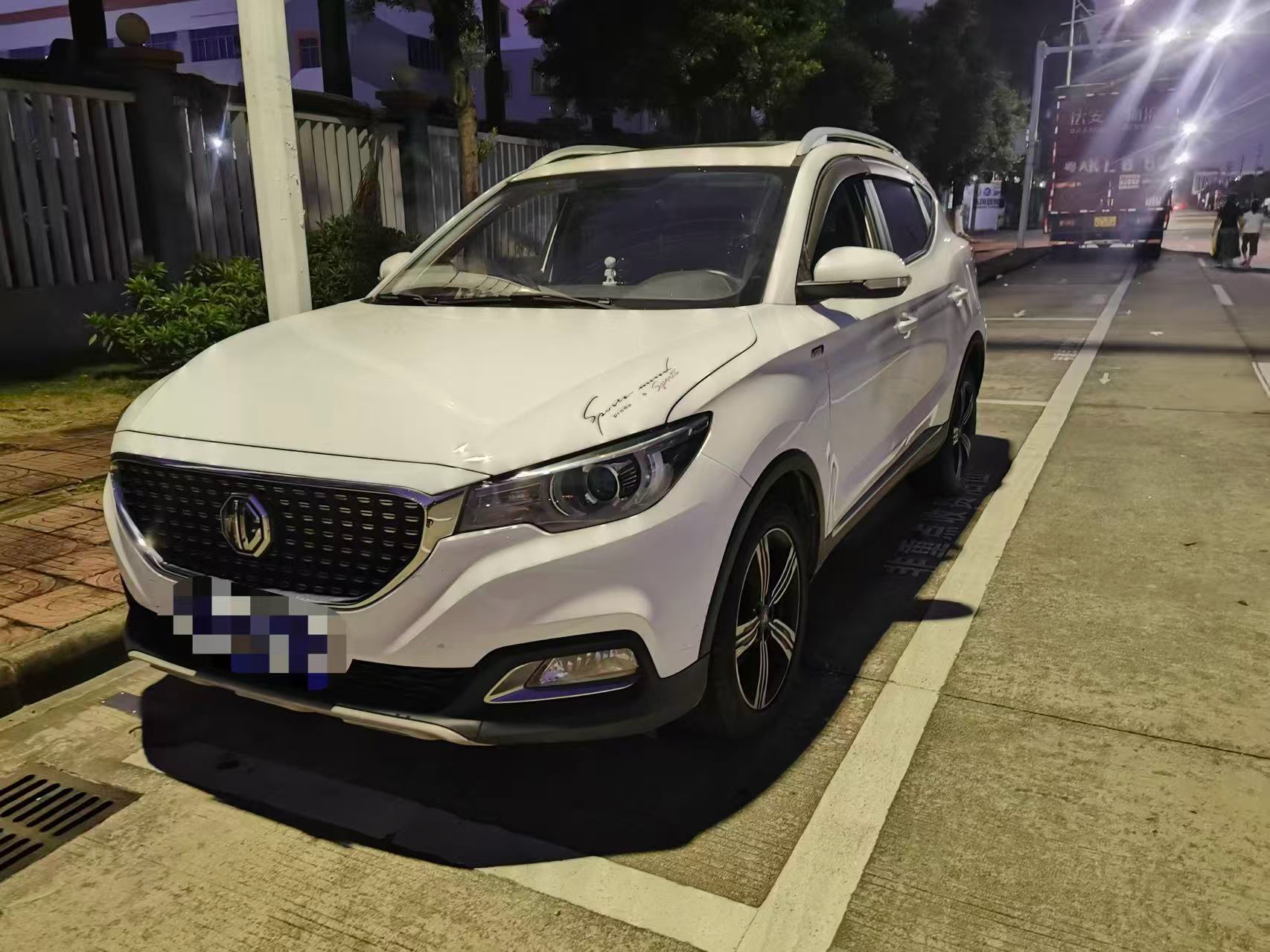 MG ZS 2019 MG ZS 2019 car image