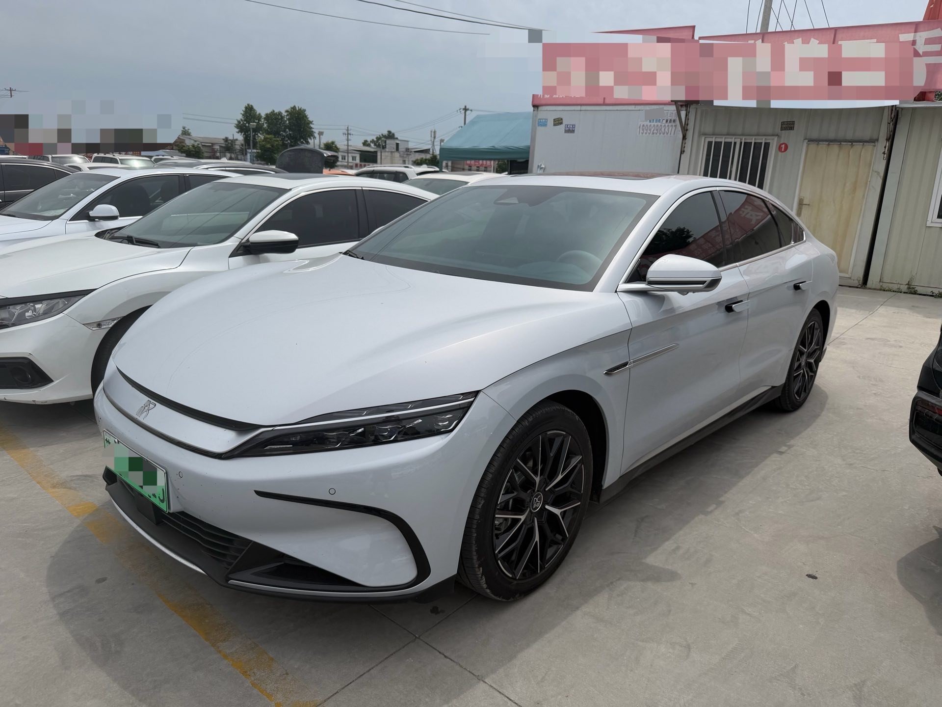 BYD Han 2024 BYD Han 2024 car image