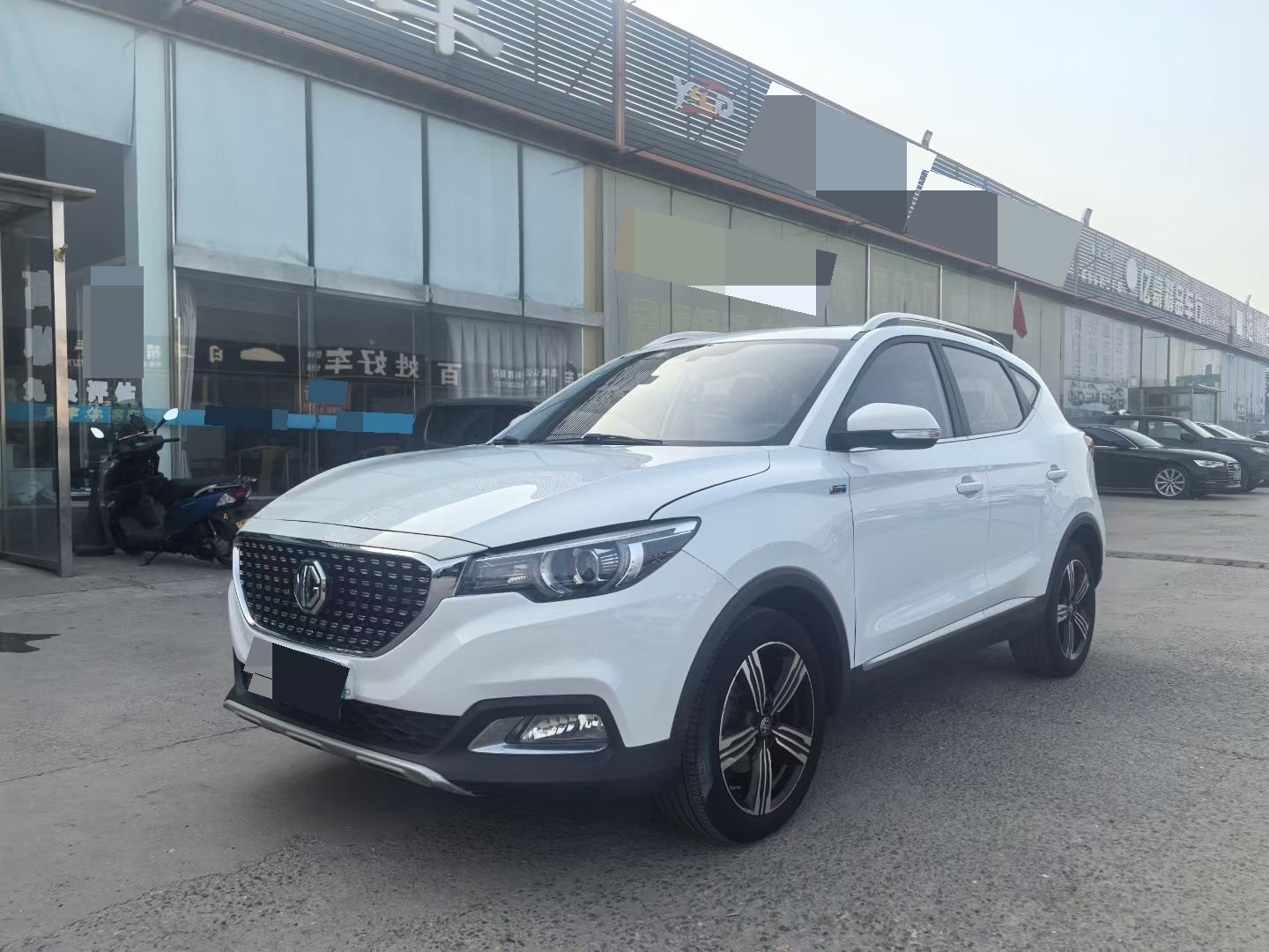 MG ZS 2019 car image 