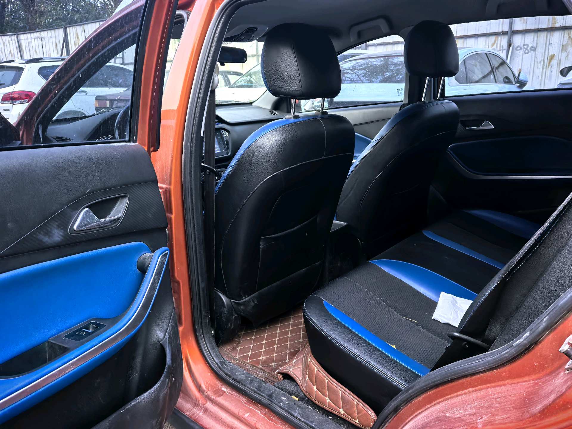 2018 #11 2018 car image #11