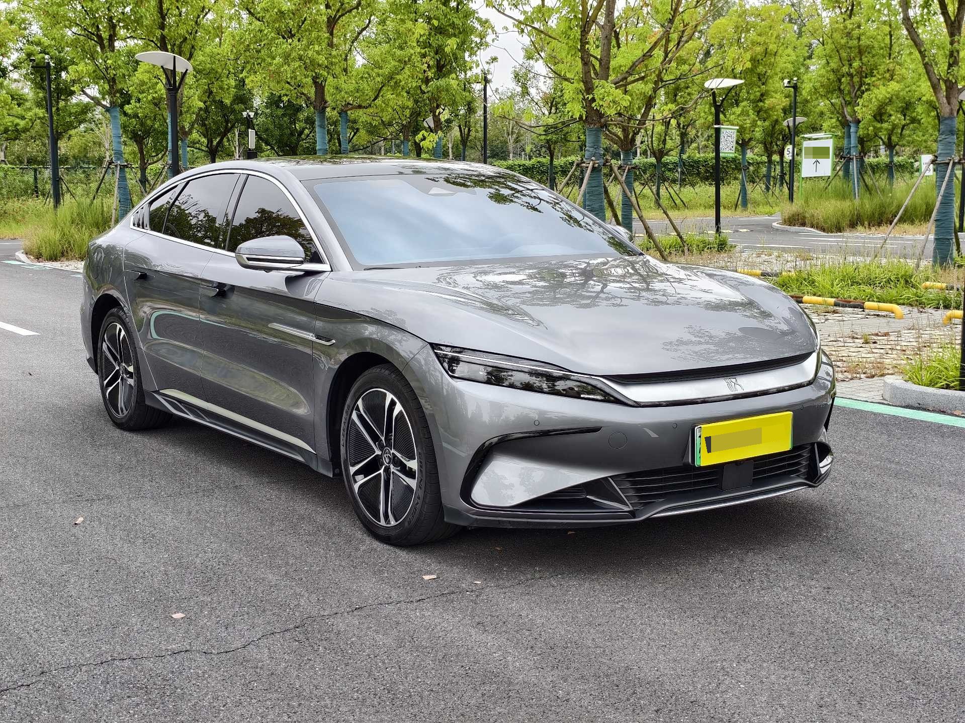 BYD Han 2023 #3 BYD Han 2023 صورة سيارة #3