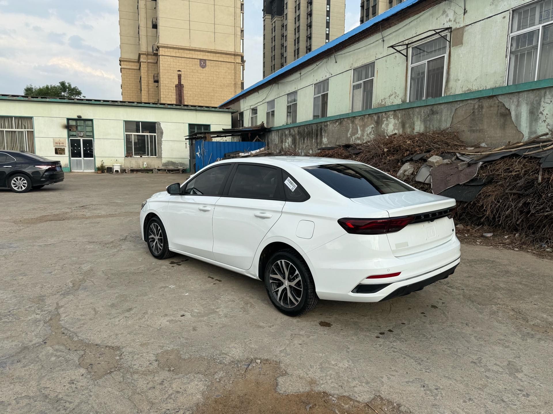 GEELY Emgrand 2023 #5 GEELY Emgrand 2023 image de voiture #5