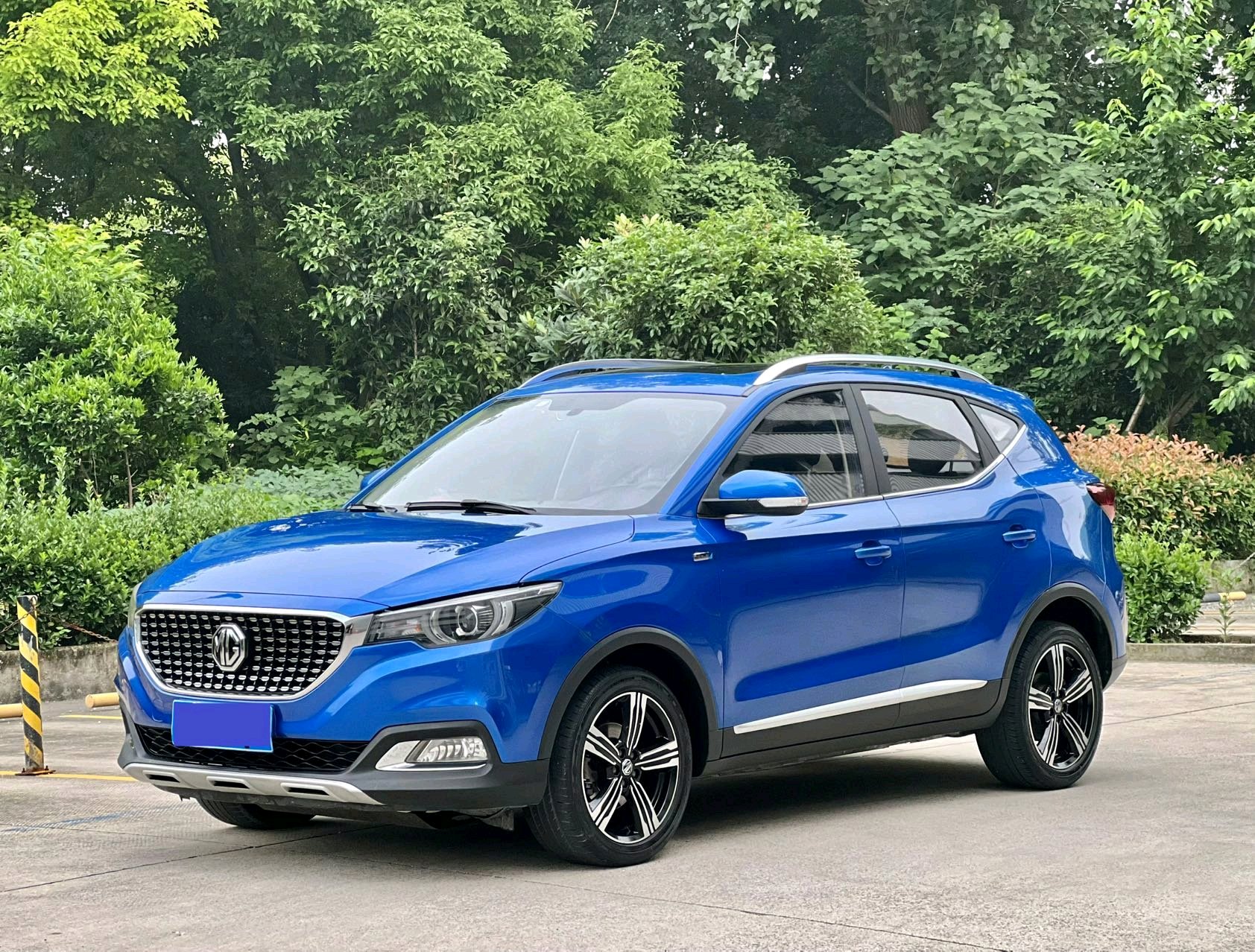 MG ZS 2019 MG ZS 2019 car image