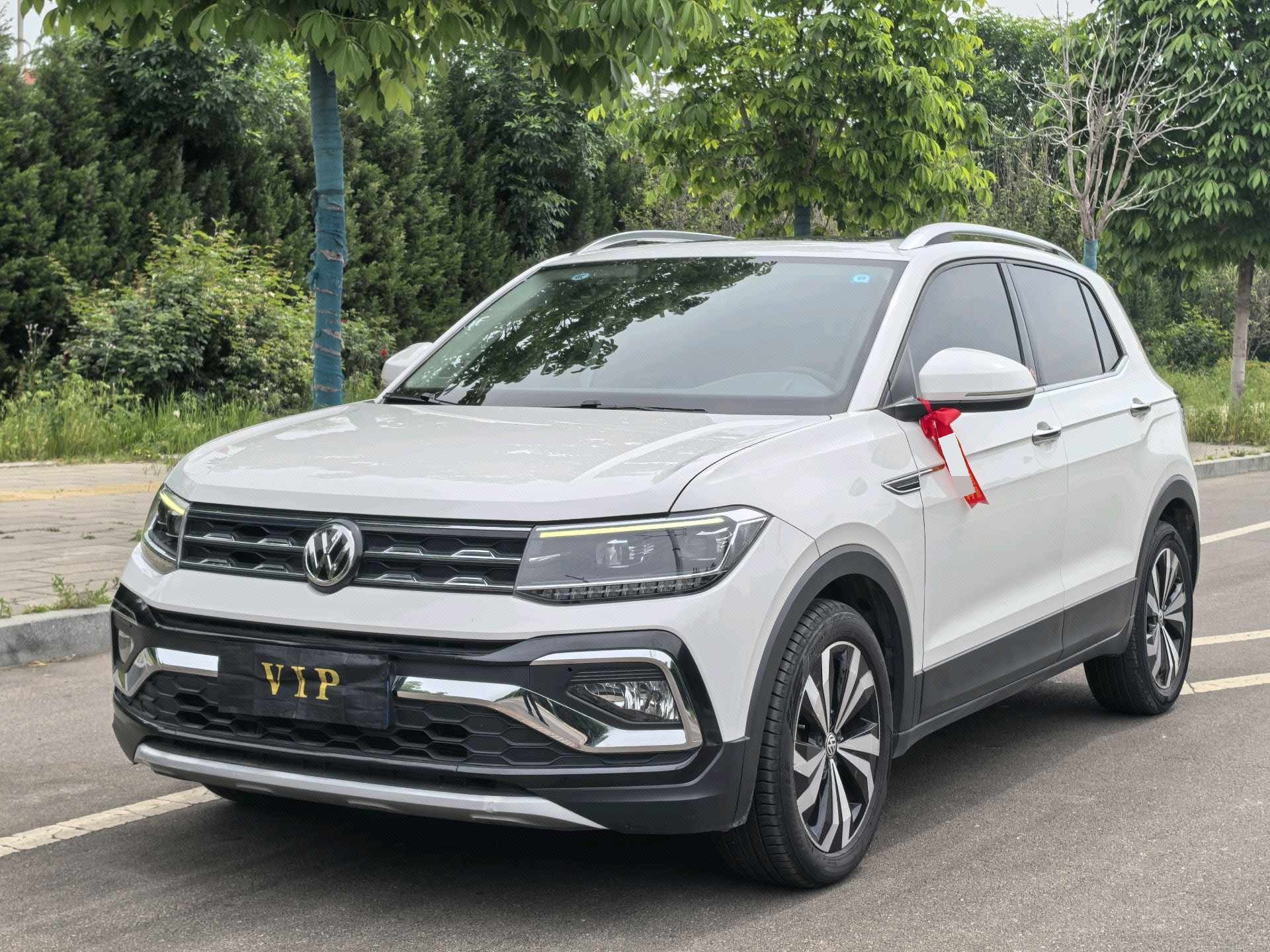 Volkswagen T-Cross 2019 Volkswagen T-Cross 2019 car image