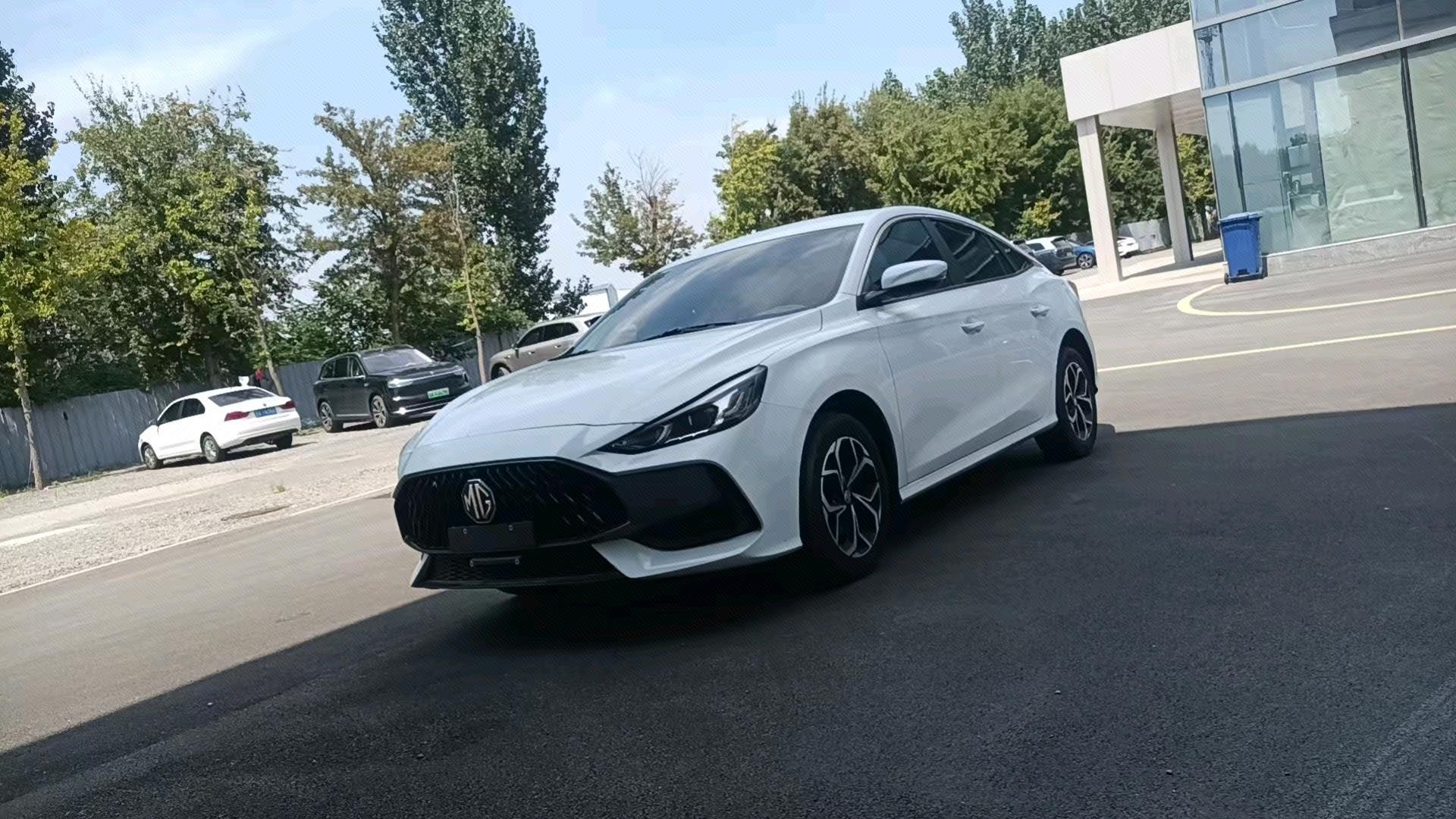 MG 5 2023 MG 5 2023 car image