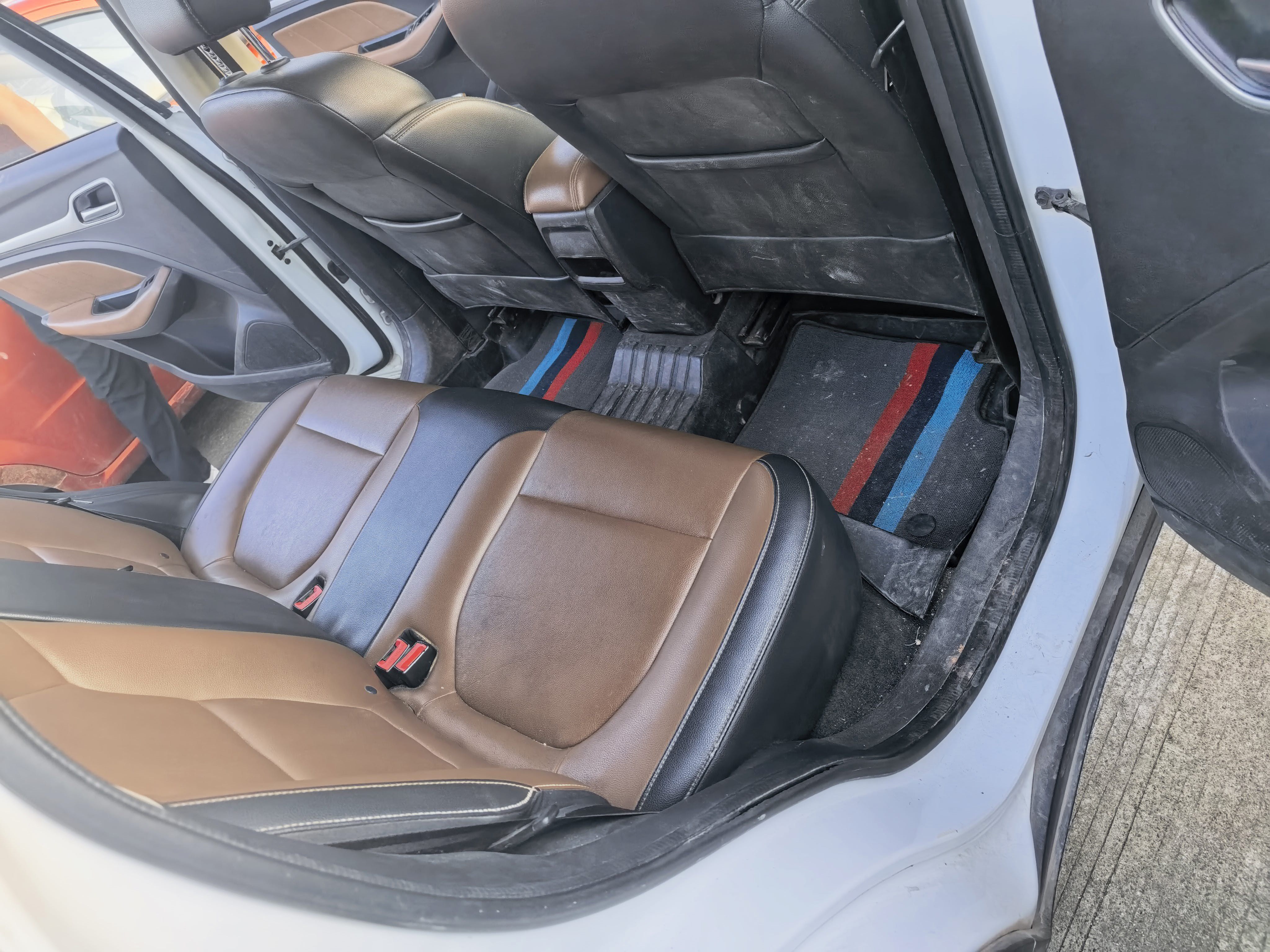 MG ZS 2017 #4 MG ZS 2017 car image #4