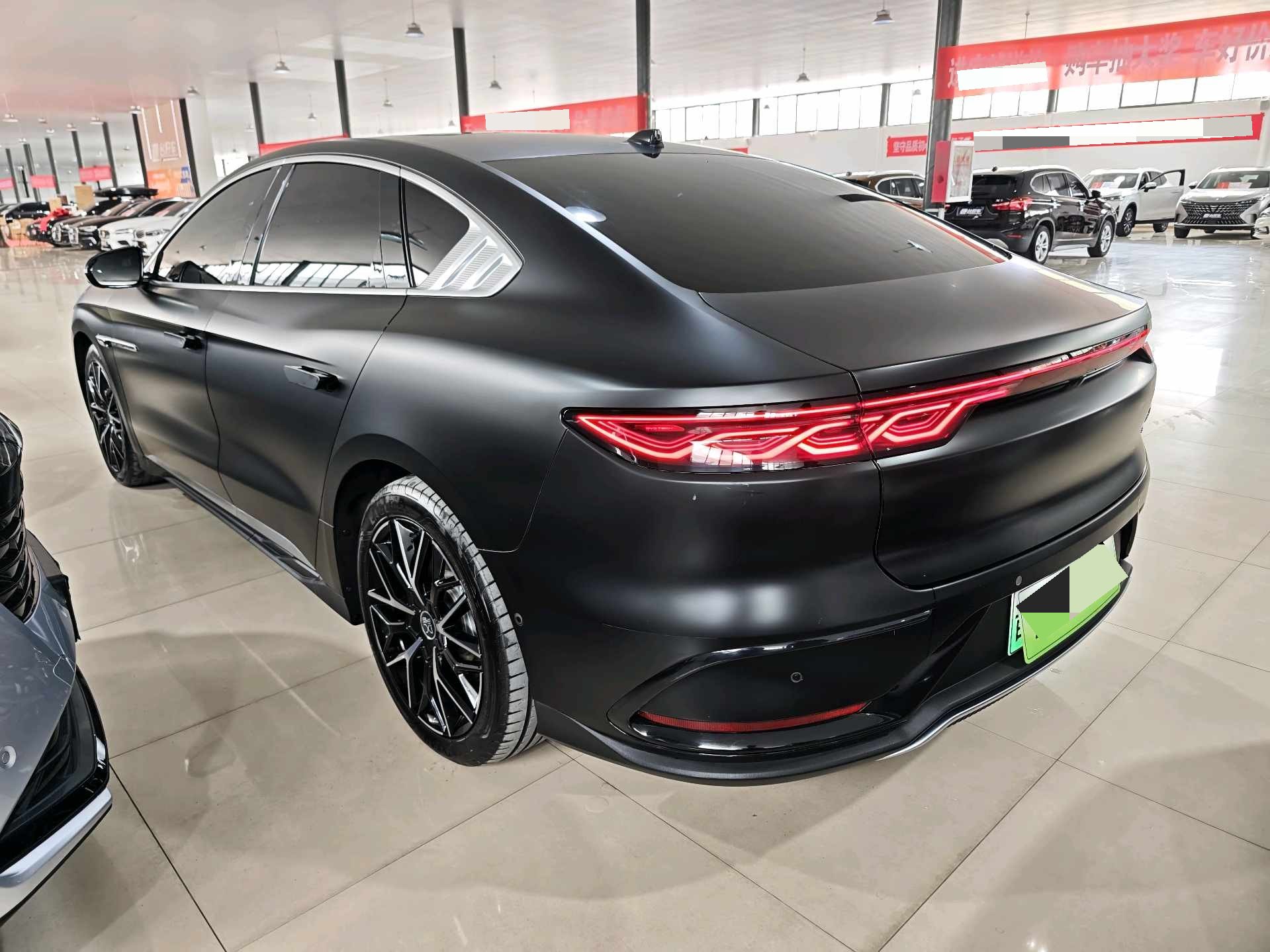 BYD Han 2024 #6 BYD Han 2024 car image #6