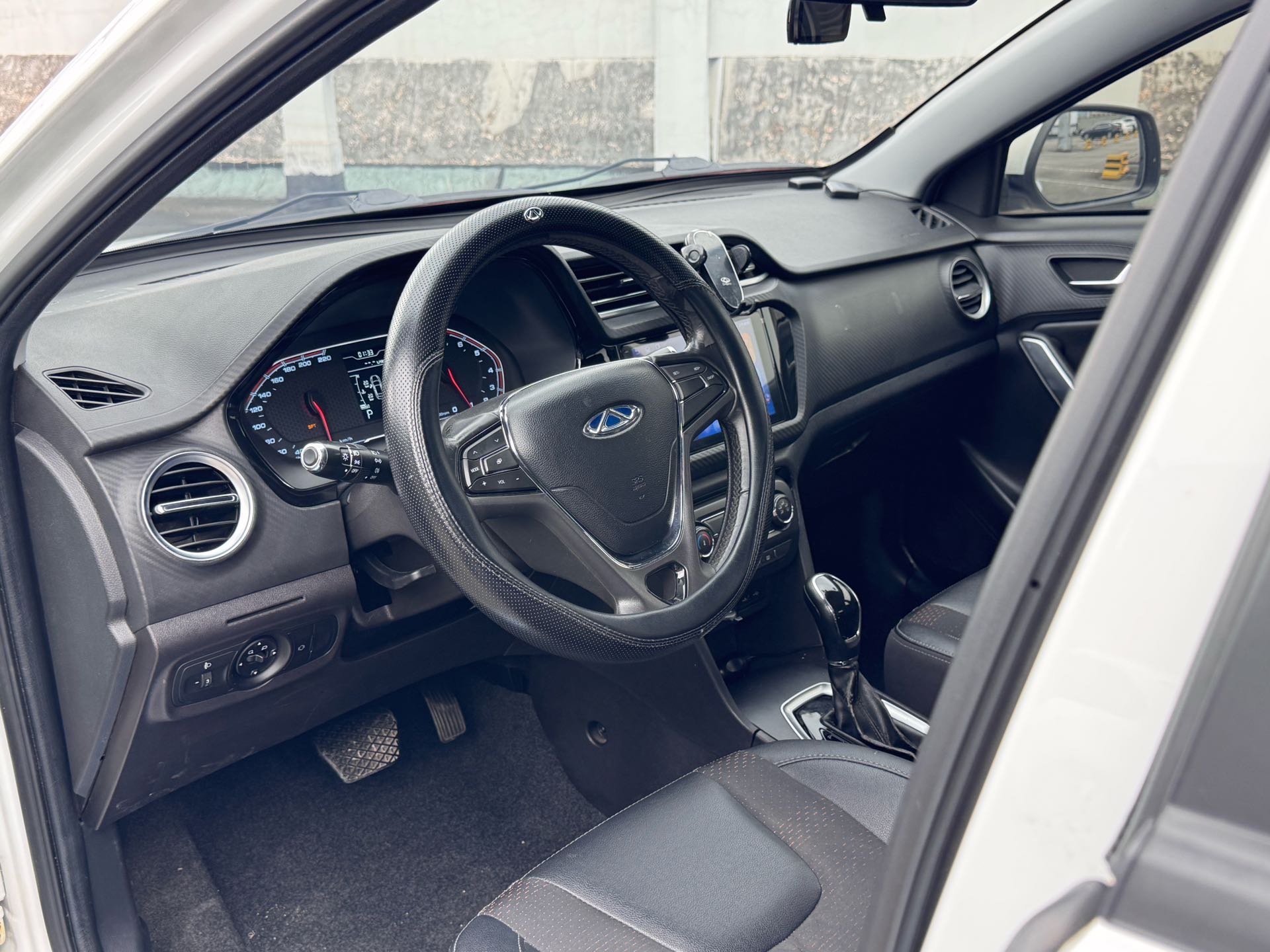 Chery Tiggo 3x 2018 #13 Chery Tiggo 3x 2018 car image #13