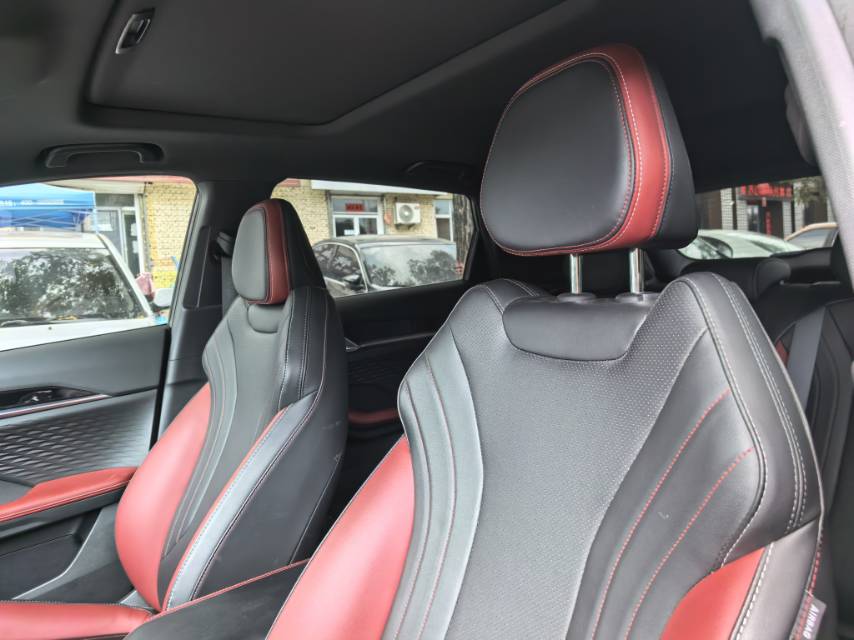 GEELY Coolray 2024 car image #5