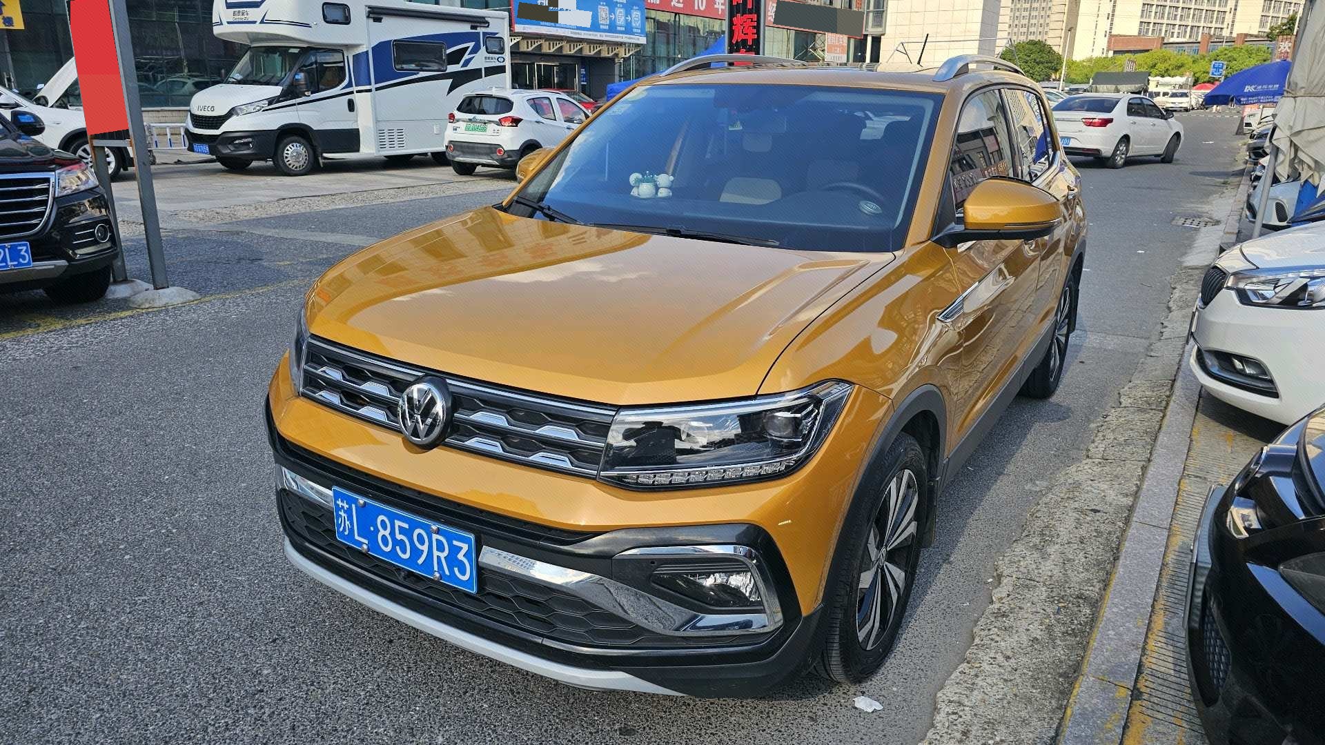 Volkswagen T-Cross 2021 Volkswagen T-Cross 2021 car image