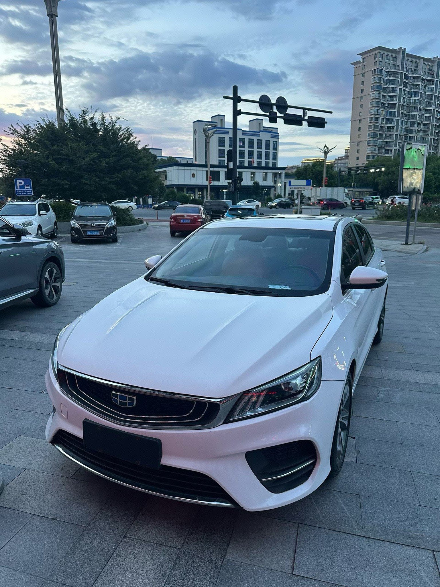 GEELY Binray 2019 GEELY Binray 2019 car image