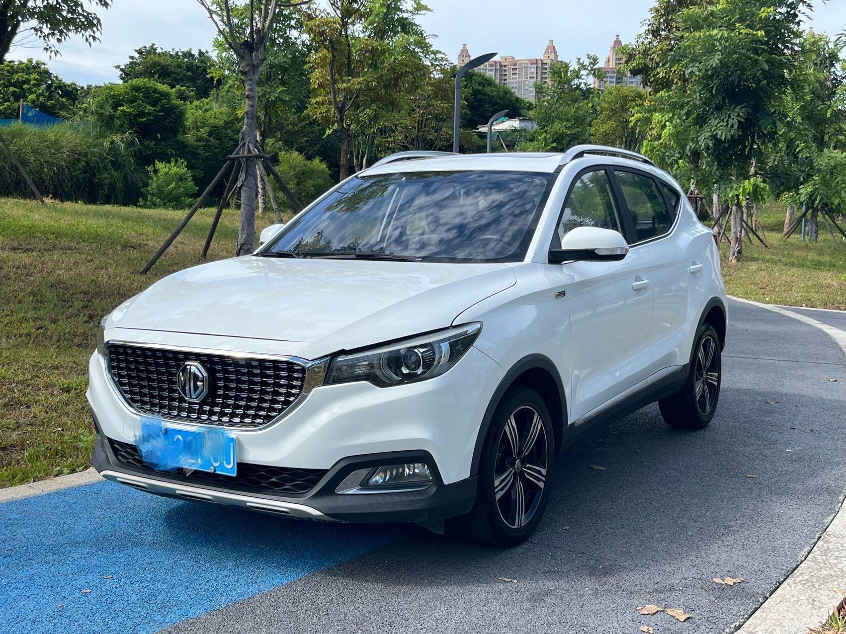 MG ZS 2019 car image 