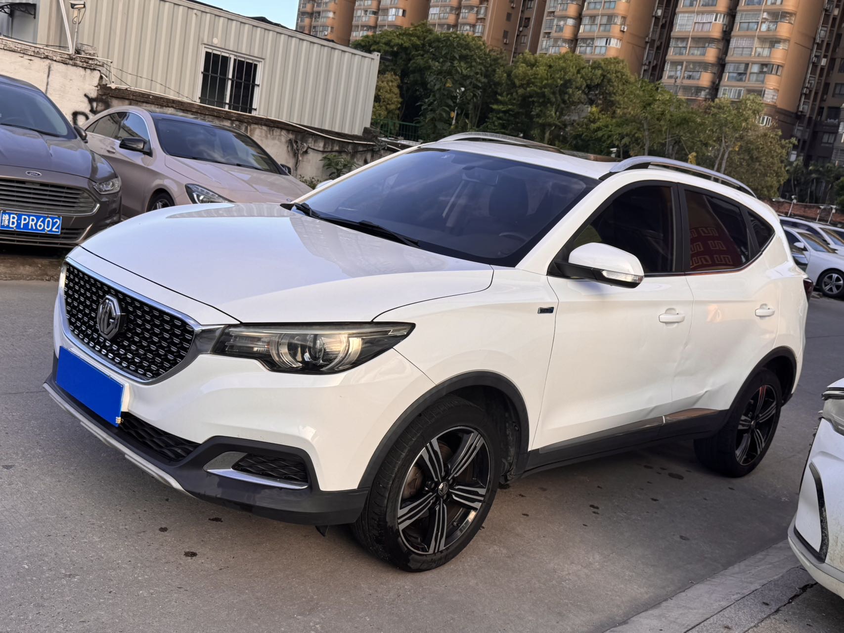 MG ZS 2019 car image 