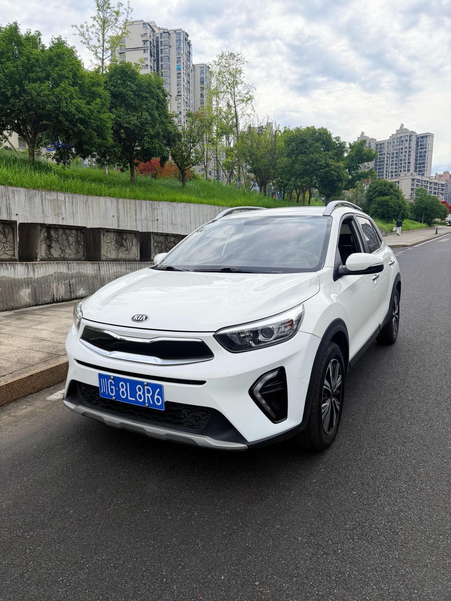 Kia KX1 2019 Kia KX1 2019 car image