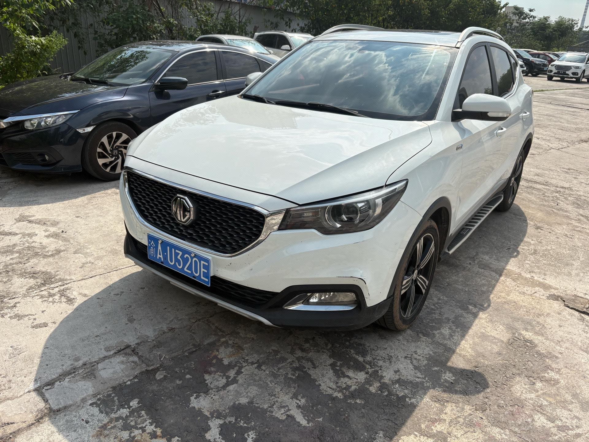 MG ZS 2017 MG ZS 2017 car image
