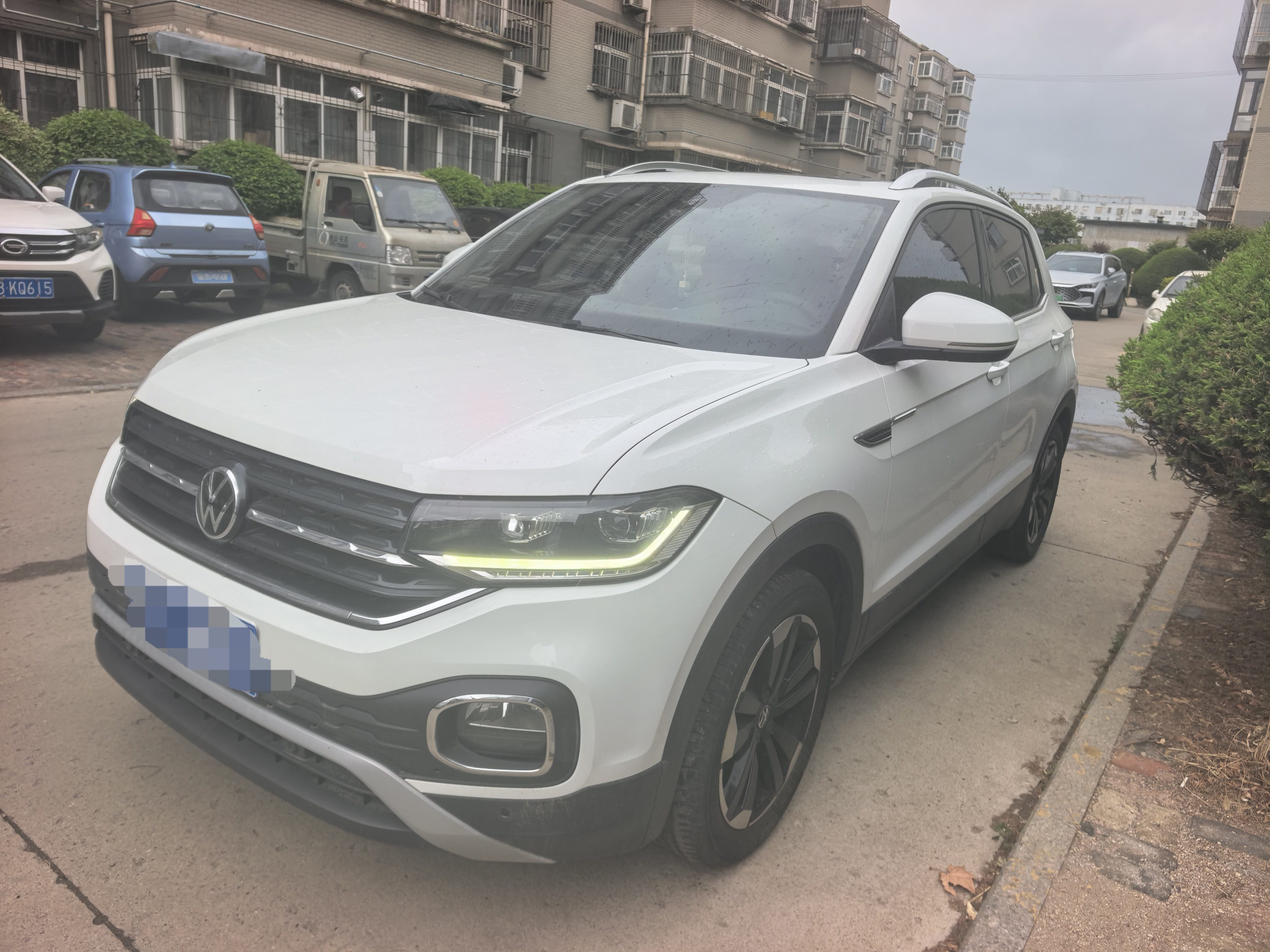 Volkswagen Tacqua 2021 car image 