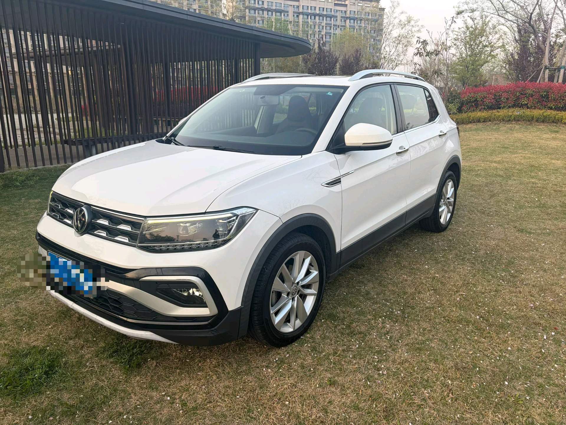 Volkswagen T-Cross 2020 Volkswagen T-Cross 2020 car image