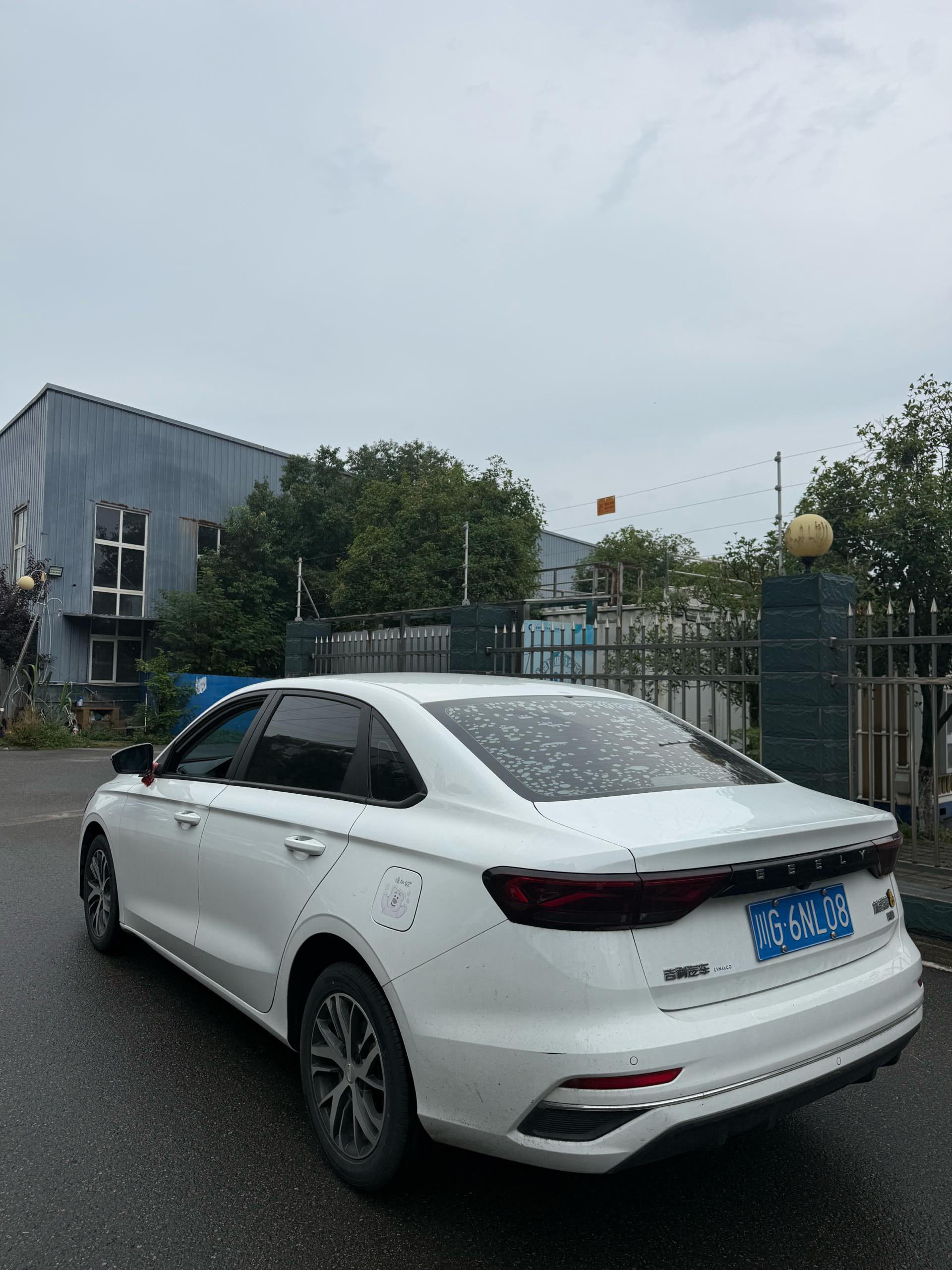 GEELY Emgrand 2023 #2 GEELY Emgrand 2023 изображение автомобиля #2
