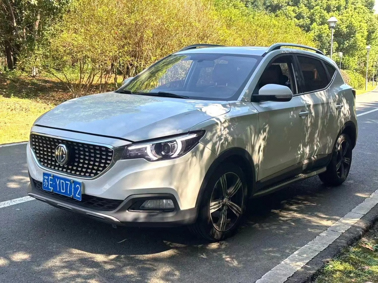 MG ZS 2018 MG ZS 2018 car image