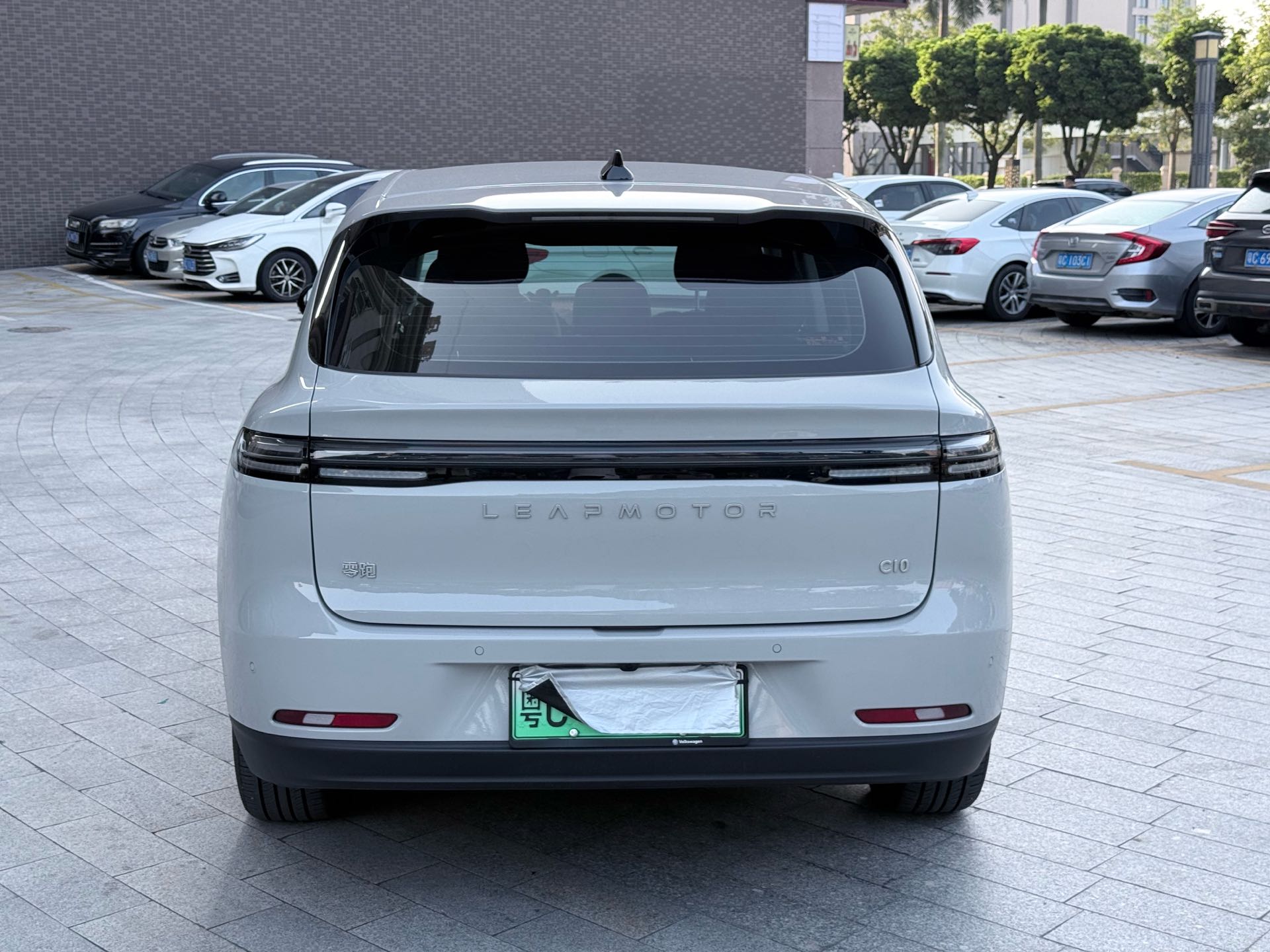 Leapmotor C10 2025 #7 Leapmotor C10 2025 car image #7