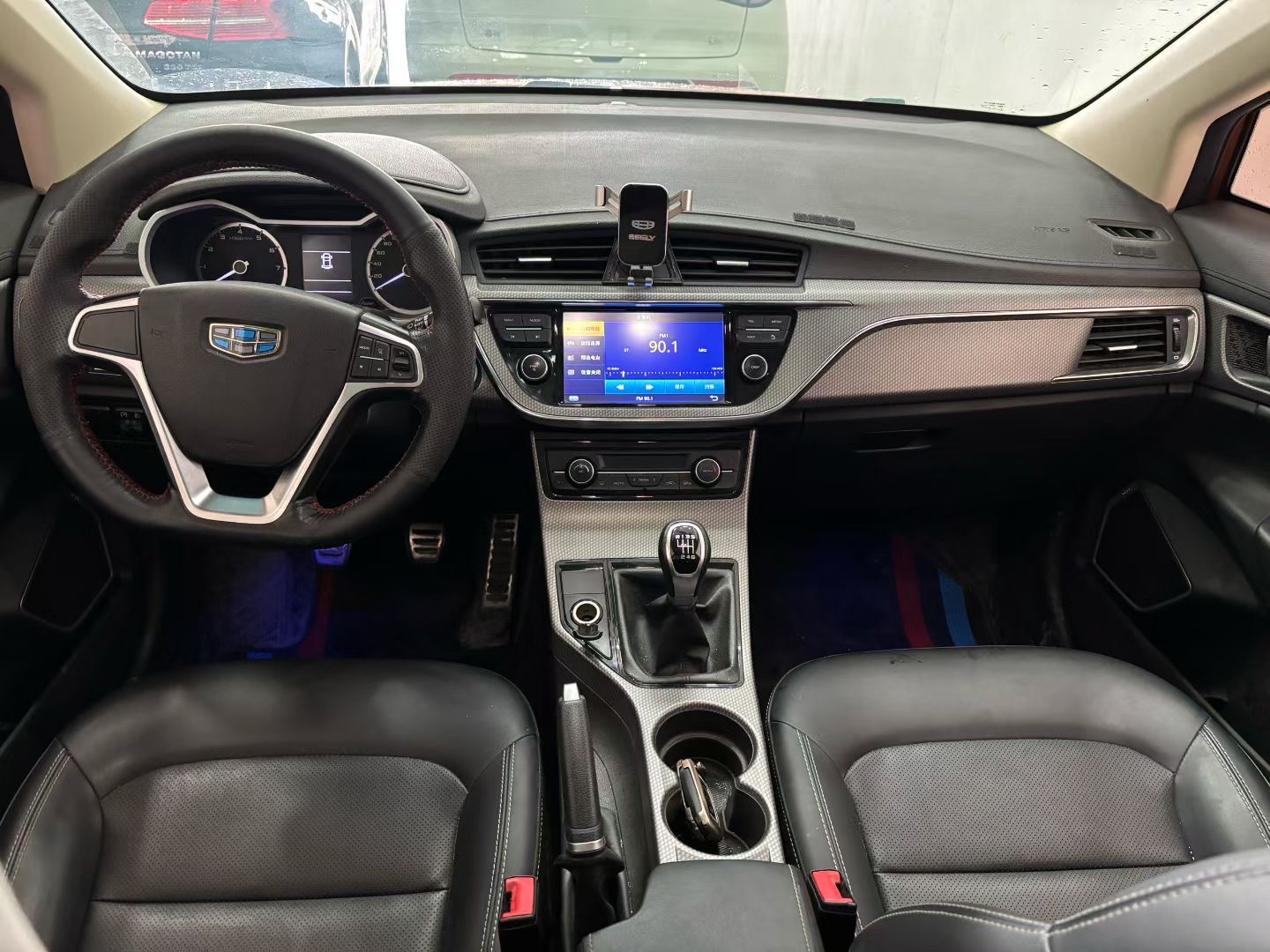 GEELY Emgrand GS 2017 immagine di auto #3