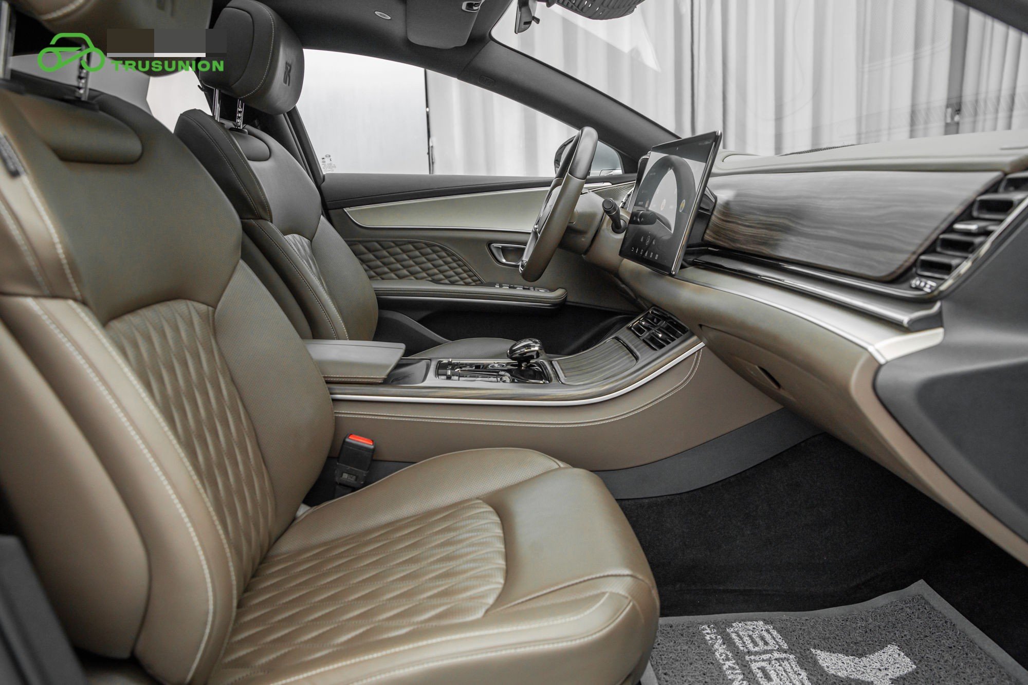 BYD Han 2023 #6 BYD Han 2023 car image #6